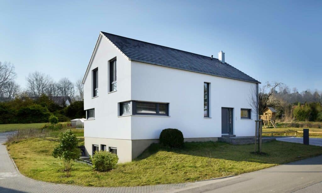 Außenansicht Haus Grossberg von Fertighaus WEISS