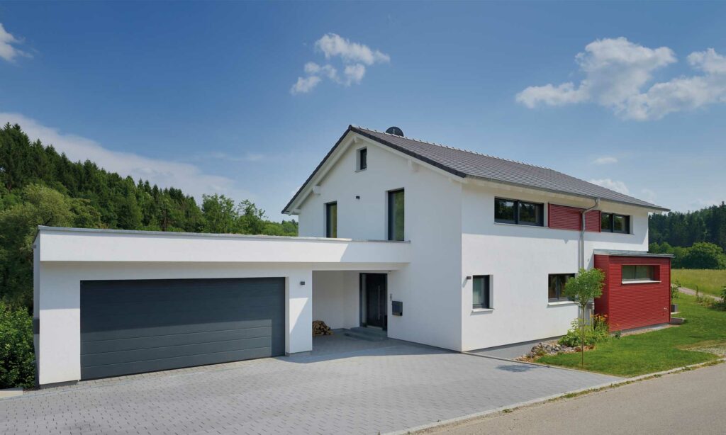 Einfahrt Haus Ingelfinger von Fertighaus WEISS
