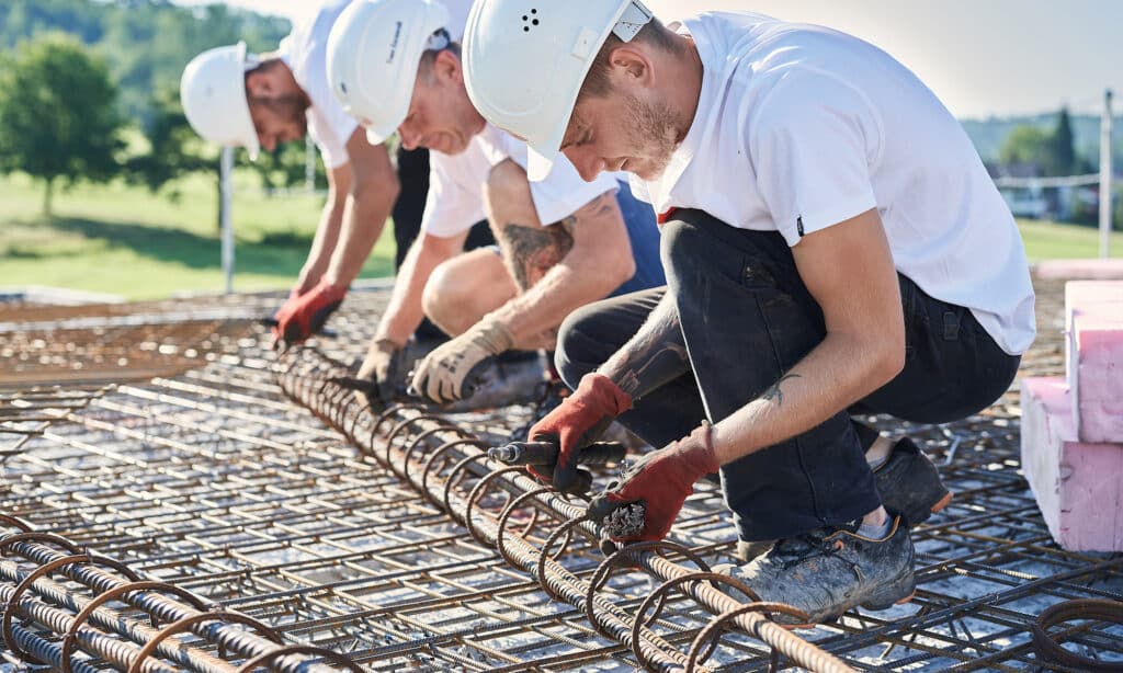 Fertighaus-WEISS-Bodenplatte