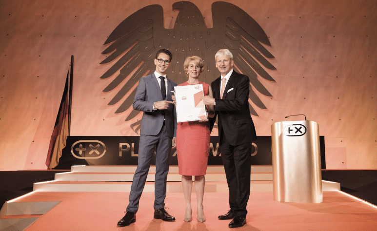 Plus x Award von Fertighaus WEISS
