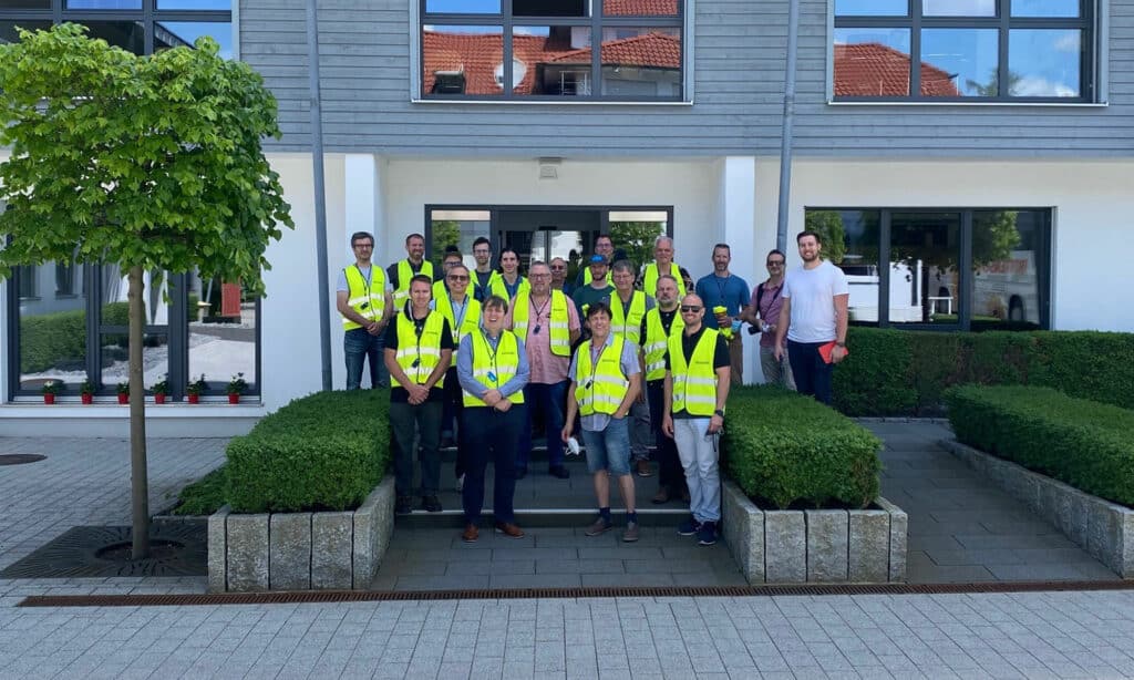 Canadische Delegation bei Fertighaus WEISS