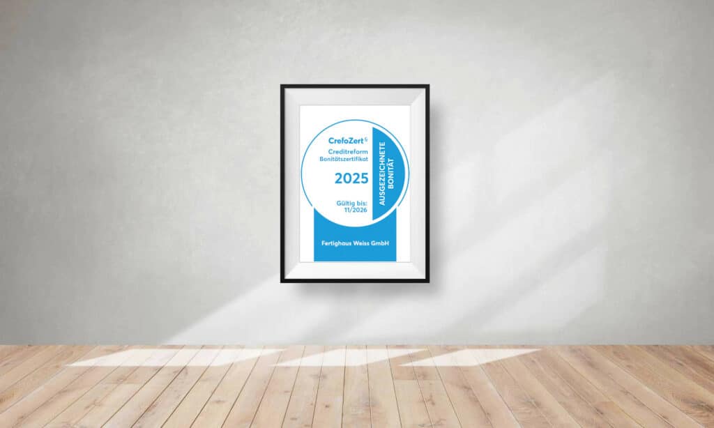 Das CrefoZert bescheinigt Unternehmen ein durchgehend einwandfreies Geschäftsverhalten und eine solide Perspektive für die zukünftige Entwicklung. In der Wirtschaftsauskunft von Creditreform erscheint bei zertifizierten Firmen ein entsprechender Vermerk im Krediturteil, der ihre verlässliche Zahlungsweise hervorhebt.